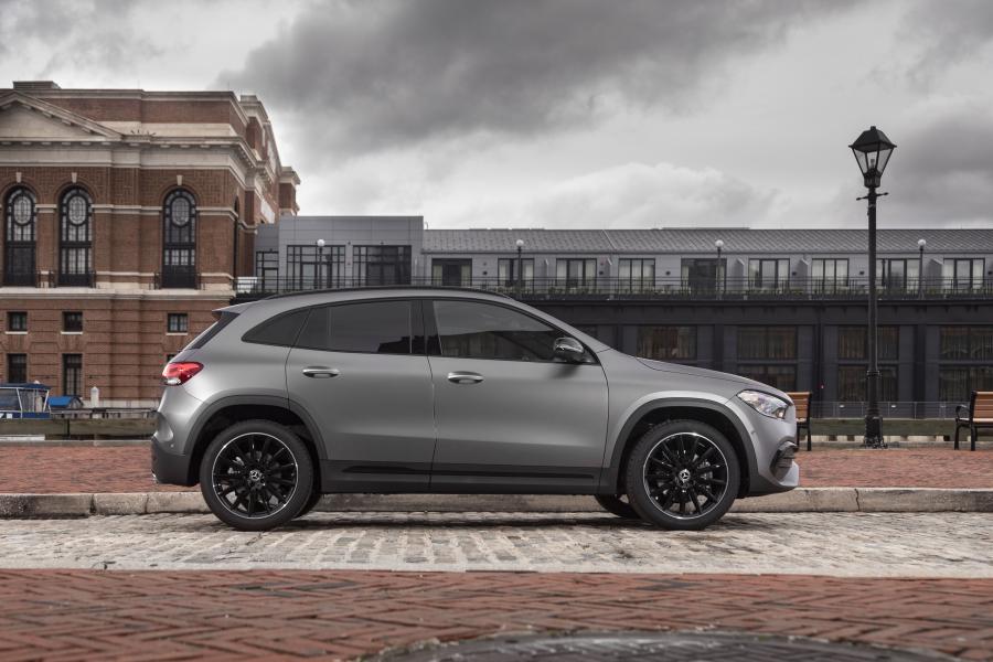  Mercedes-Benz GLA250 AMG Line (H247) 2020 года  (NA) (фото 12 из 96)
